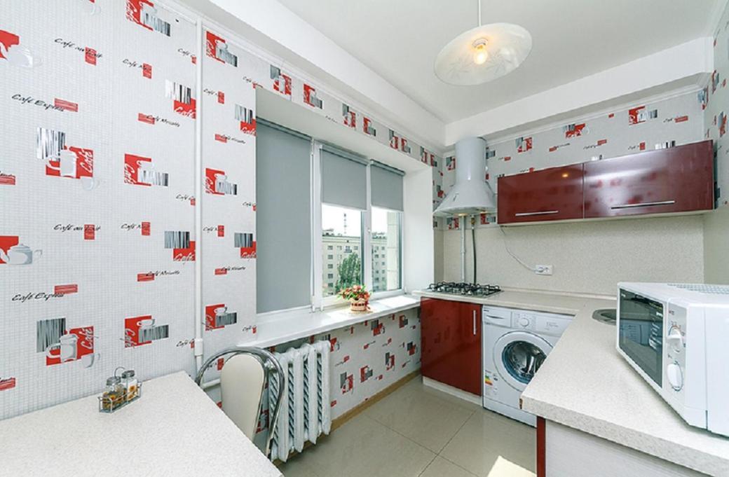 Apartment Baseina Khreschatyk Kyiv Exterior photo